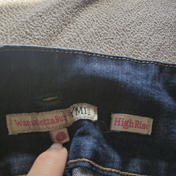 Jeans - Picture 2 of 2